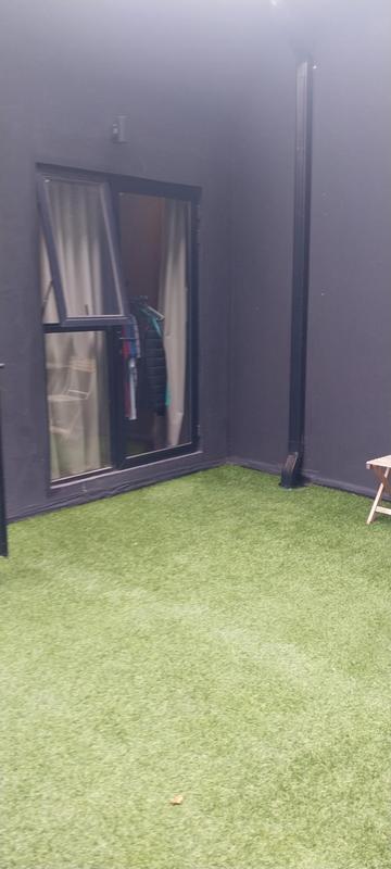 To Let 1 Bedroom Property for Rent in Sandton Central Gauteng