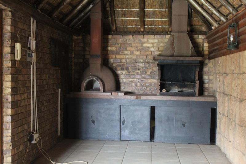 5 Bedroom Property for Sale in Pierre Van Ryneveld Gauteng