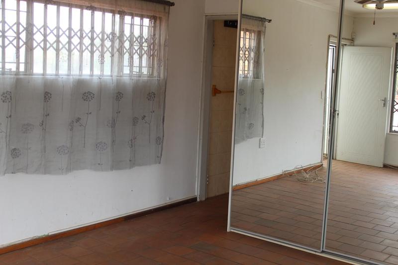 5 Bedroom Property for Sale in Pierre Van Ryneveld Gauteng