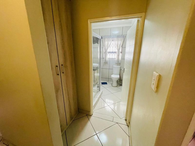 3 Bedroom Property for Sale in Goedeburg Gauteng