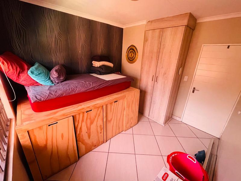 3 Bedroom Property for Sale in Goedeburg Gauteng