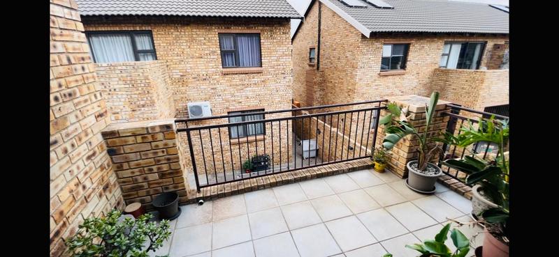 3 Bedroom Property for Sale in Goedeburg Gauteng