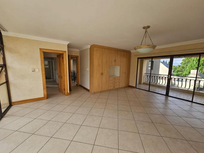 4 Bedroom Property for Sale in Dainfern Gauteng