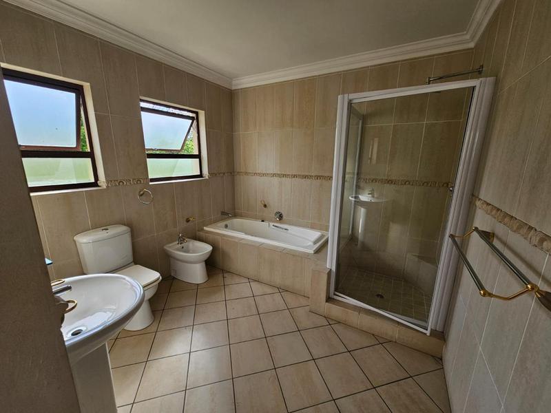 4 Bedroom Property for Sale in Dainfern Gauteng