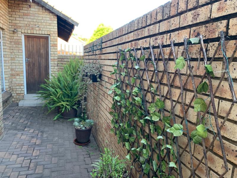 3 Bedroom Property for Sale in Vanderbijlpark SW 5 Gauteng