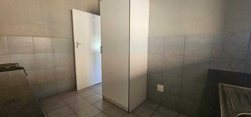 To Let 1 Bedroom Property for Rent in Primrose Gauteng