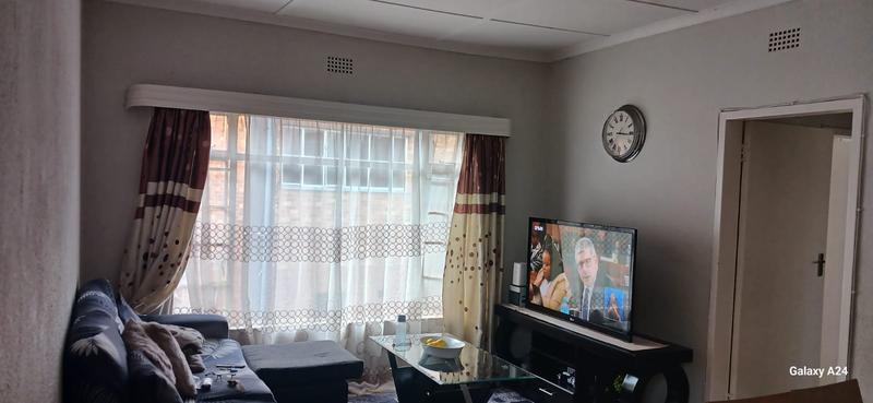 To Let 1 Bedroom Property for Rent in Primrose Gauteng