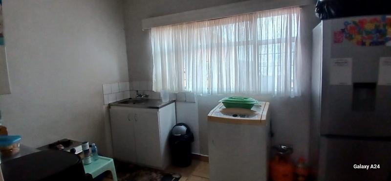 To Let 1 Bedroom Property for Rent in Primrose Gauteng
