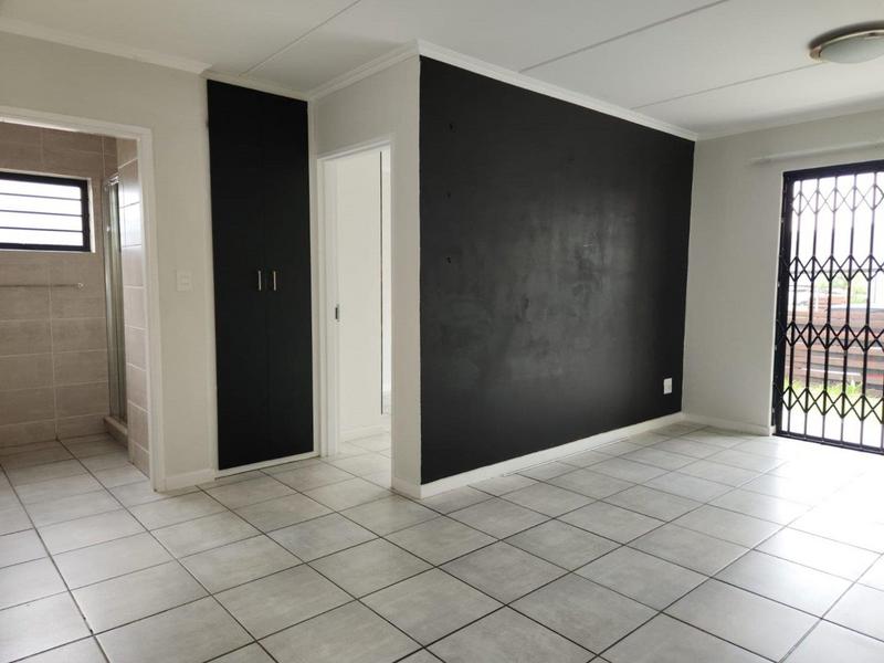 1 Bedroom Property for Sale in Witfield Gauteng