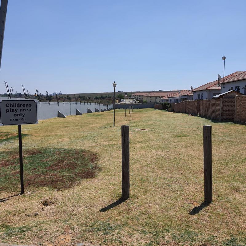 3 Bedroom Property for Sale in Parkrand Gauteng