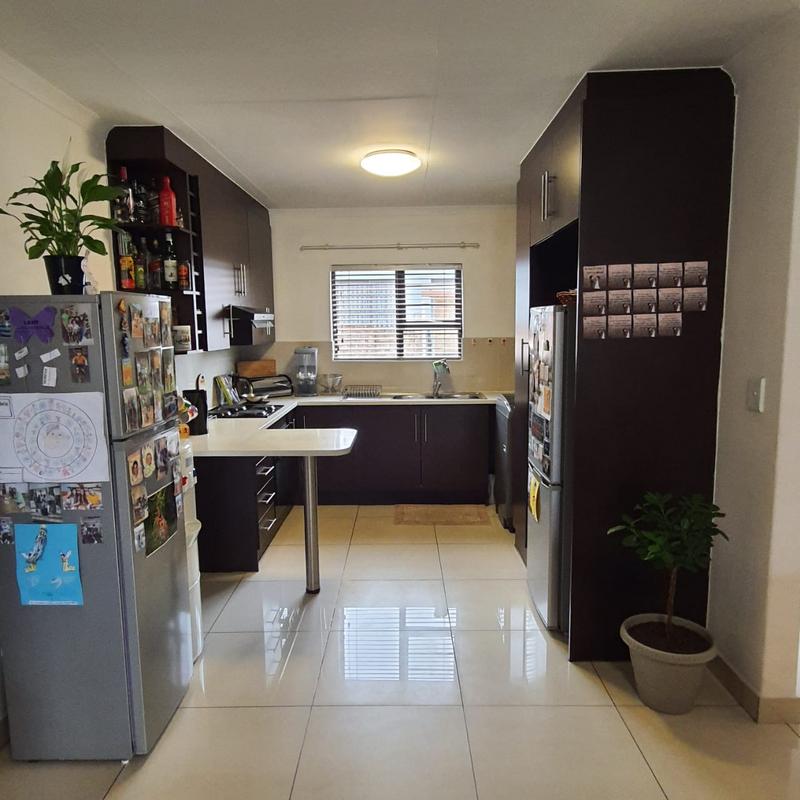 3 Bedroom Property for Sale in Parkrand Gauteng