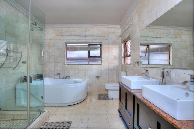 5 Bedroom Property for Sale in Sagewood Gauteng