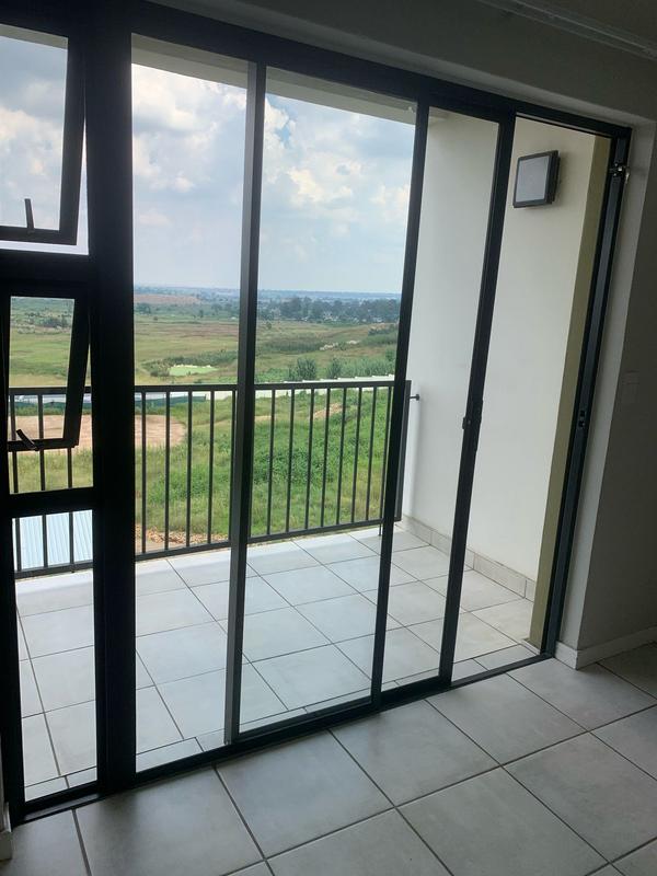 To Let 2 Bedroom Property for Rent in Witfield Gauteng