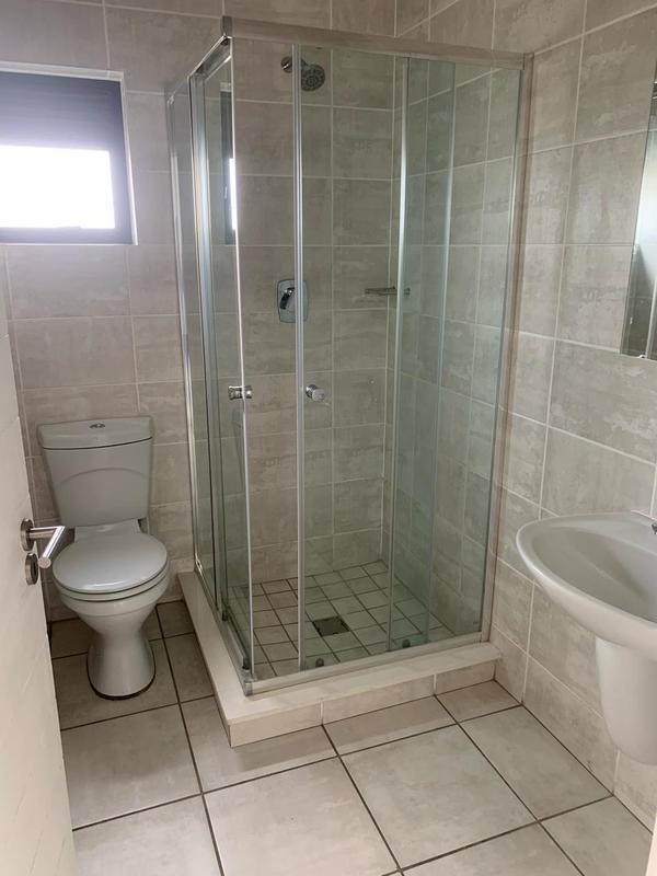 To Let 2 Bedroom Property for Rent in Witfield Gauteng