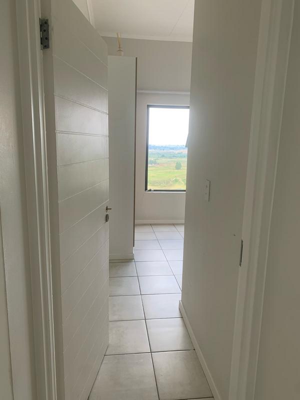 To Let 2 Bedroom Property for Rent in Witfield Gauteng