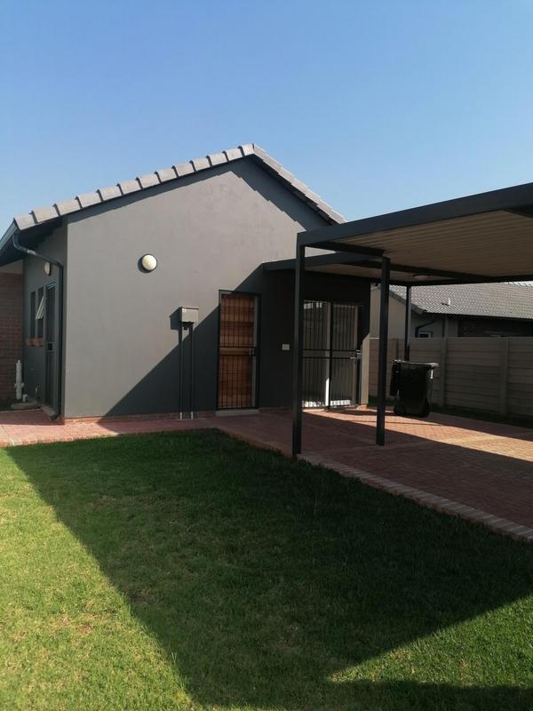 2 Bedroom Property for Sale in Parkdene Gauteng