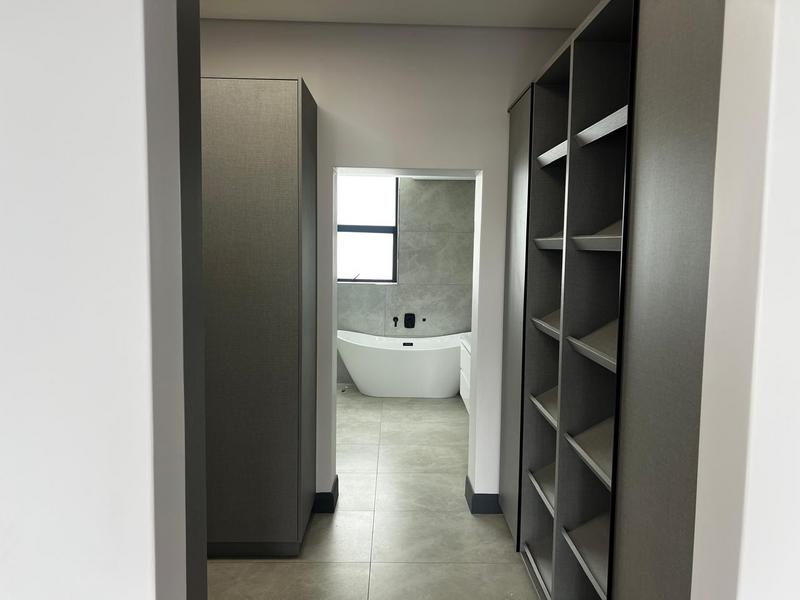 4 Bedroom Property for Sale in Midstream Heights Gauteng