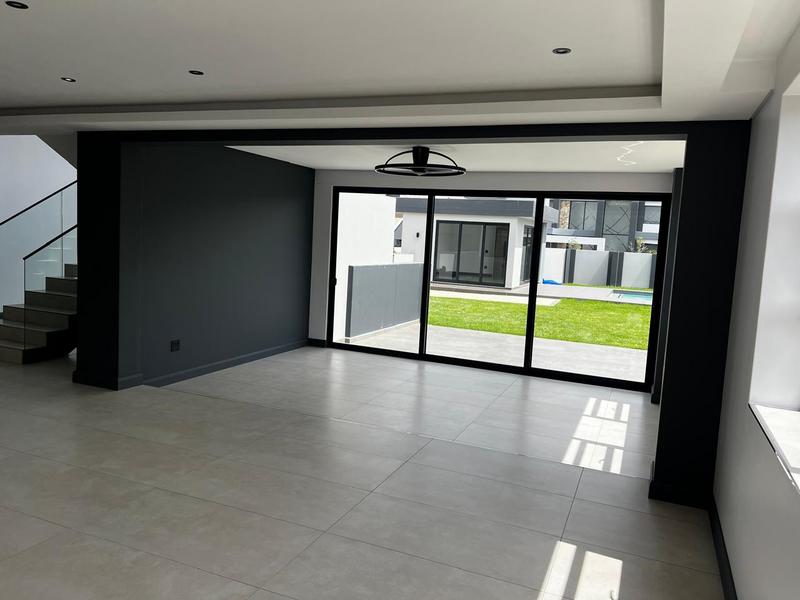 4 Bedroom Property for Sale in Midstream Heights Gauteng