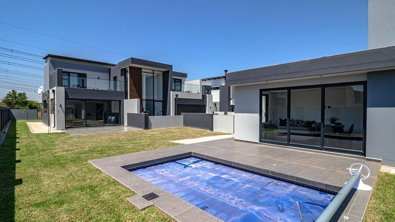 4 Bedroom Property for Sale in Midstream Heights Gauteng