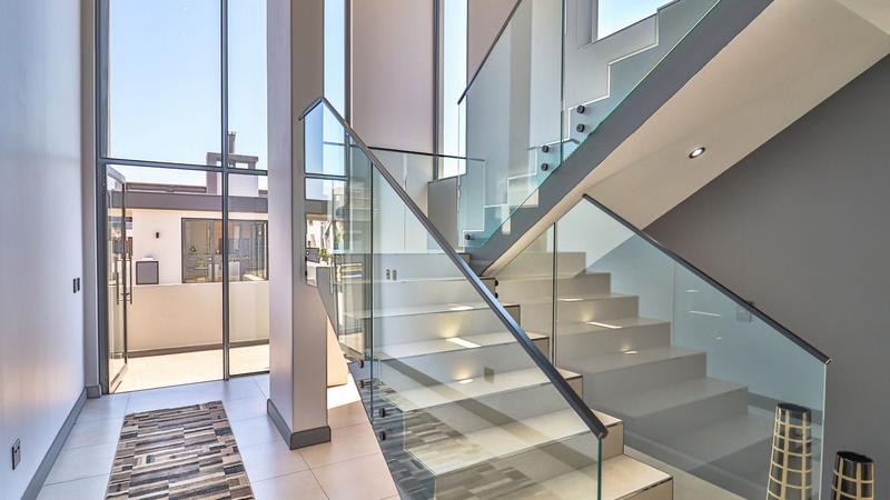 4 Bedroom Property for Sale in Midstream Heights Gauteng