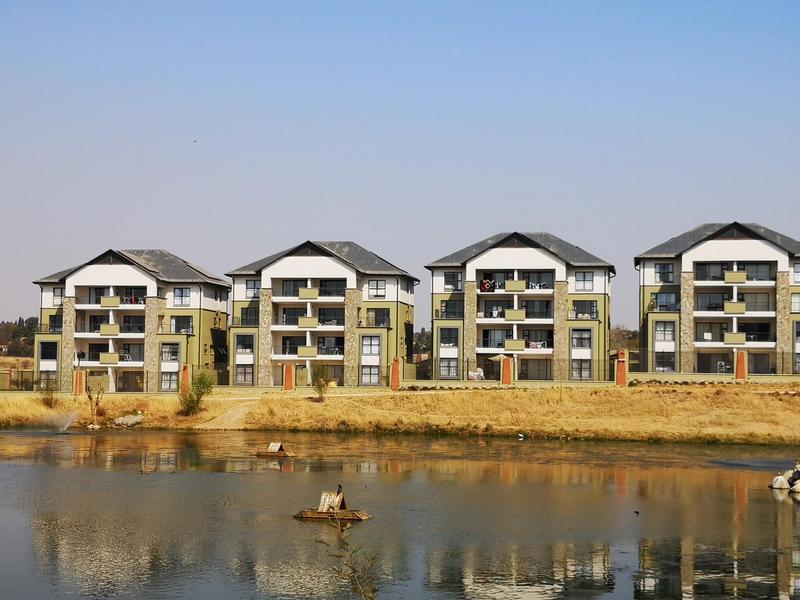 1 Bedroom Property for Sale in Waterfall Gauteng