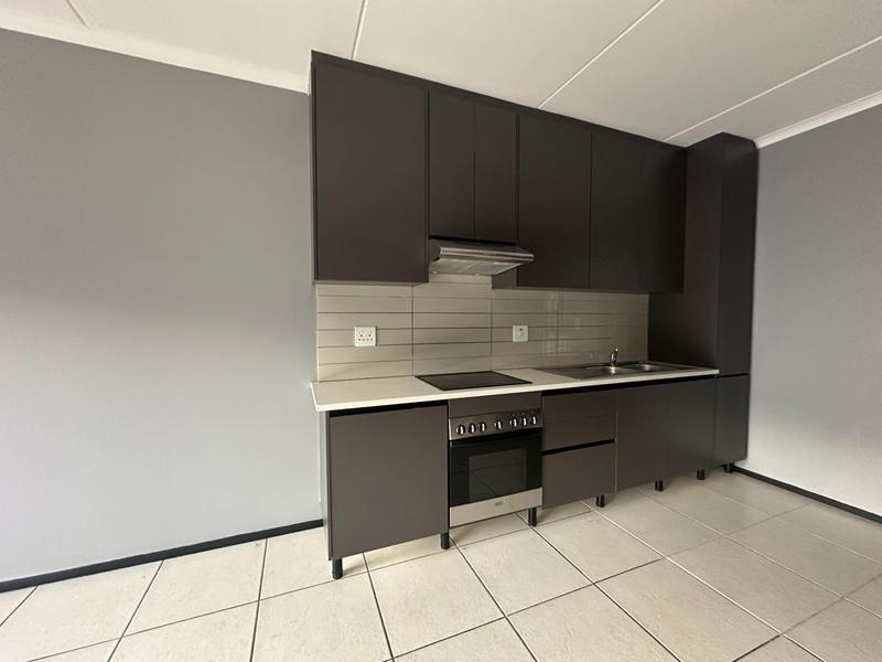 2 Bedroom Property for Sale in Greenstone Hill Gauteng