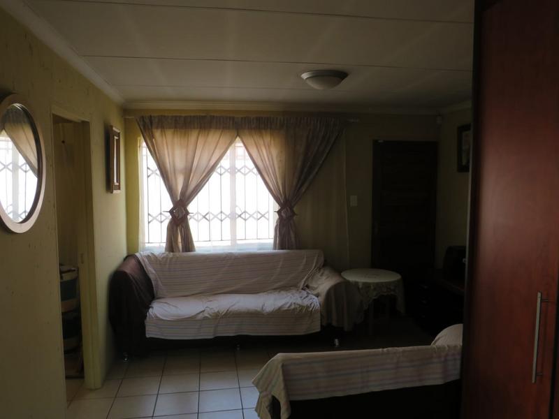 3 Bedroom Property for Sale in Protea Glen Gauteng