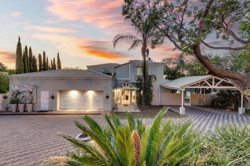 5 Bedroom Property for Sale in Fourways Gardens Gauteng