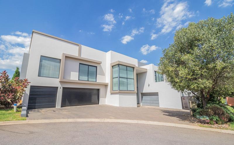 4 Bedroom Property for Sale in Midstream Ridge Gauteng