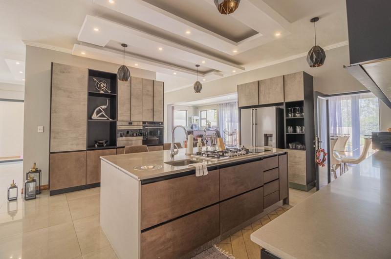 4 Bedroom Property for Sale in Midstream Ridge Gauteng