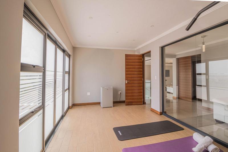 4 Bedroom Property for Sale in Midstream Ridge Gauteng