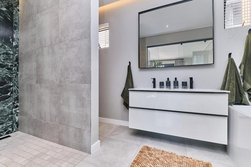 1 Bedroom Property for Sale in Hyde Park Gauteng