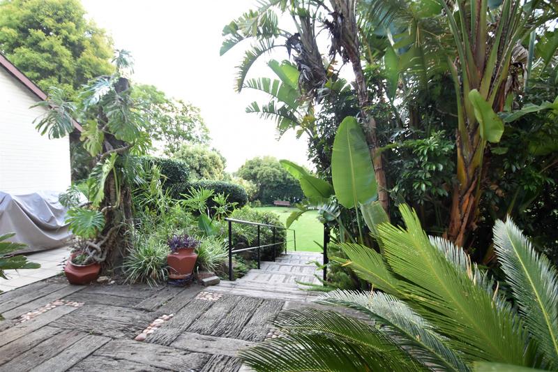 4 Bedroom Property for Sale in Linksfield Gauteng