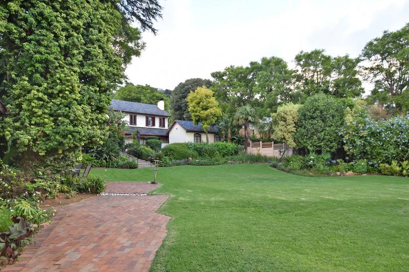 4 Bedroom Property for Sale in Linksfield Gauteng