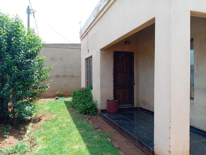 1 Bedroom Property for Sale in Katlehong South Gauteng