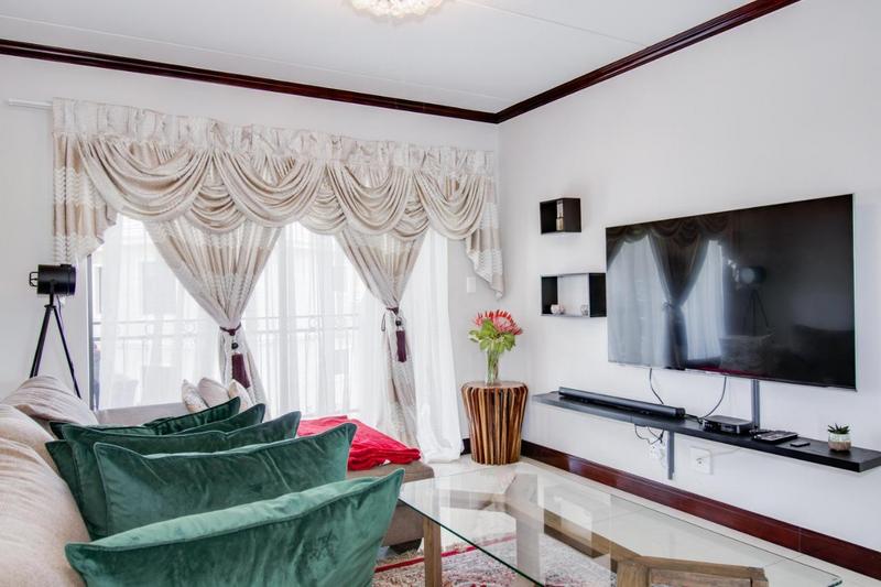 2 Bedroom Property for Sale in Fourways Gauteng