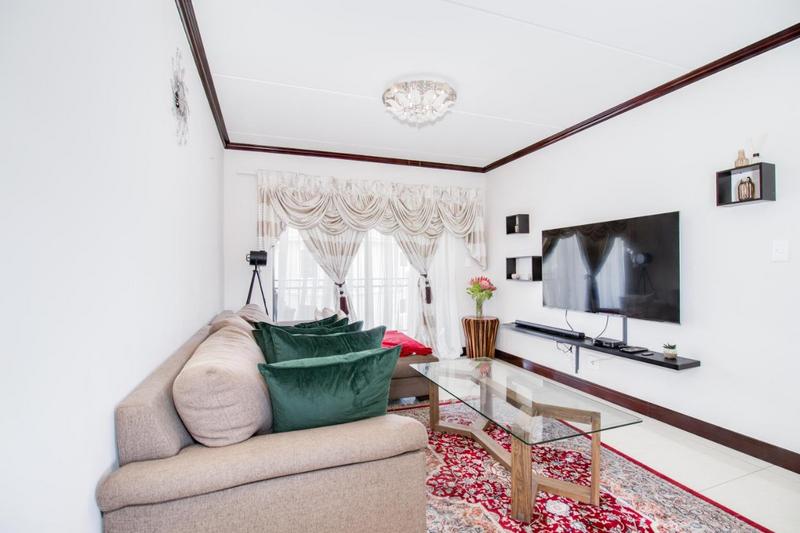 2 Bedroom Property for Sale in Fourways Gauteng