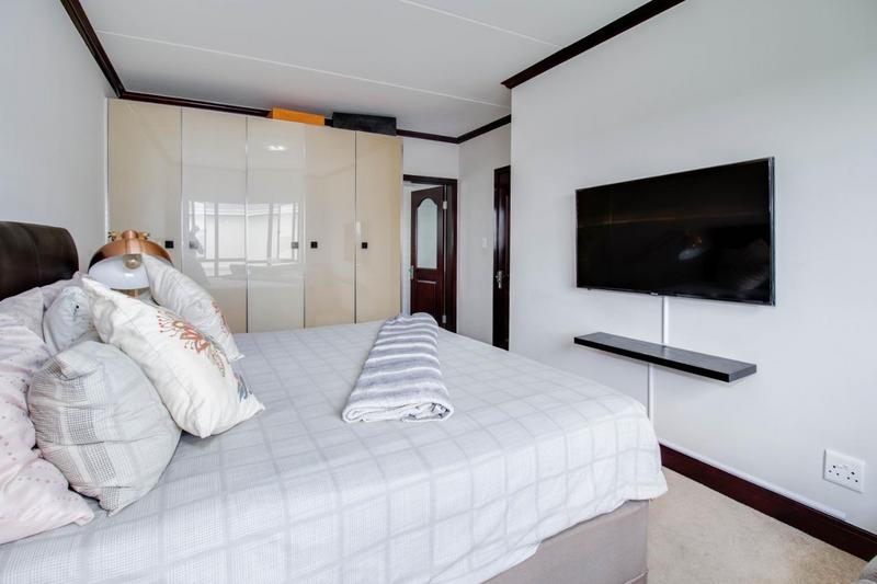 2 Bedroom Property for Sale in Fourways Gauteng