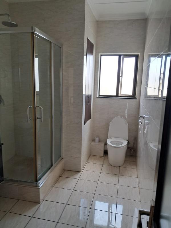 2 Bedroom Property for Sale in Fourways Gauteng