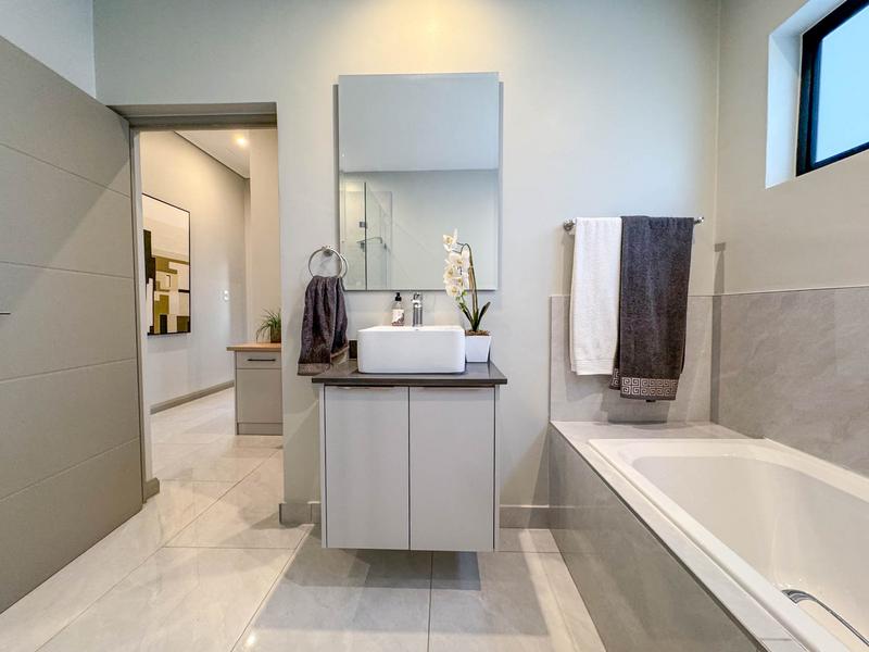 3 Bedroom Property for Sale in Midstream Meadows Gauteng