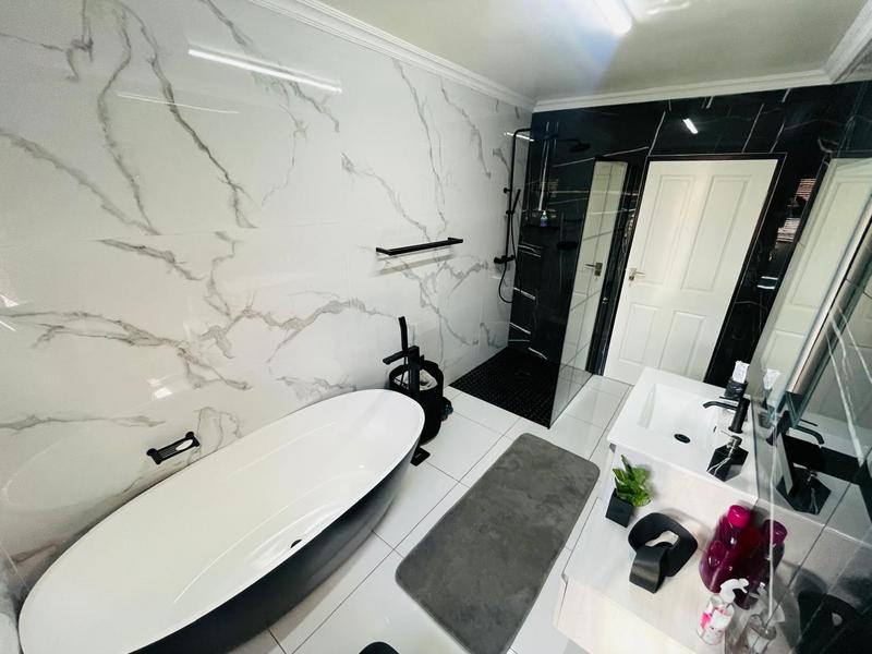 3 Bedroom Property for Sale in Pomona Gauteng