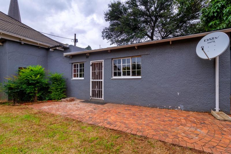 2 Bedroom Property for Sale in Westdene Gauteng