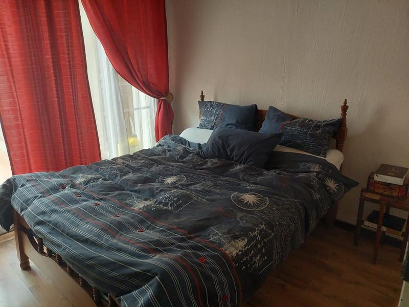 To Let 2 Bedroom Property for Rent in Roodekrans Gauteng