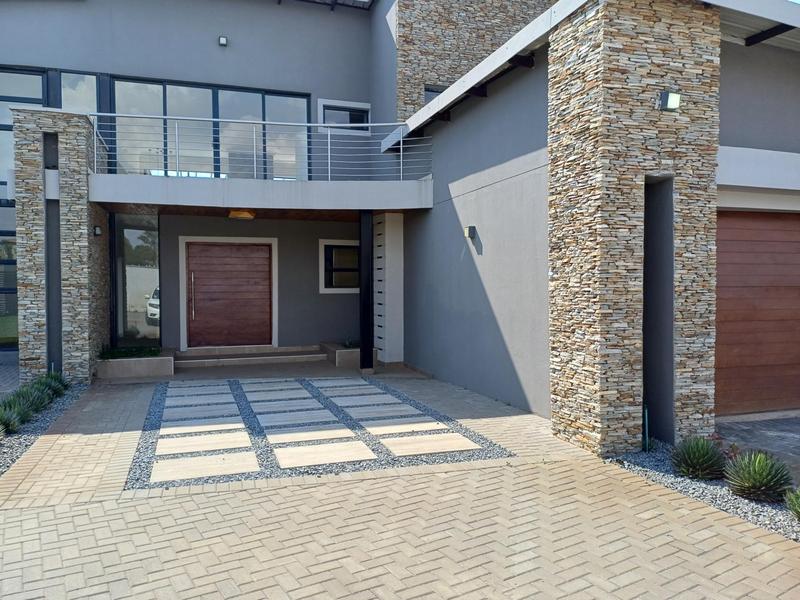 To Let 5 Bedroom Property for Rent in Lanseria Gauteng