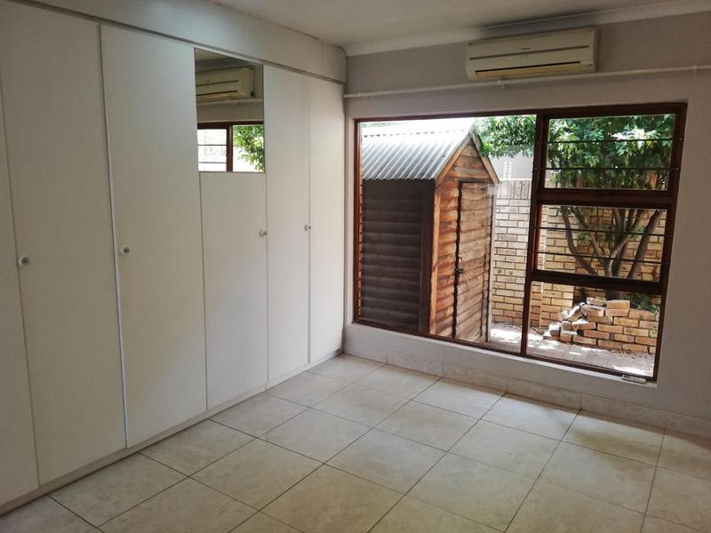 2 Bedroom Property for Sale in Vanderbijlpark SW 5 Gauteng