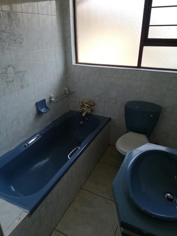 2 Bedroom Property for Sale in Vanderbijlpark SW 5 Gauteng