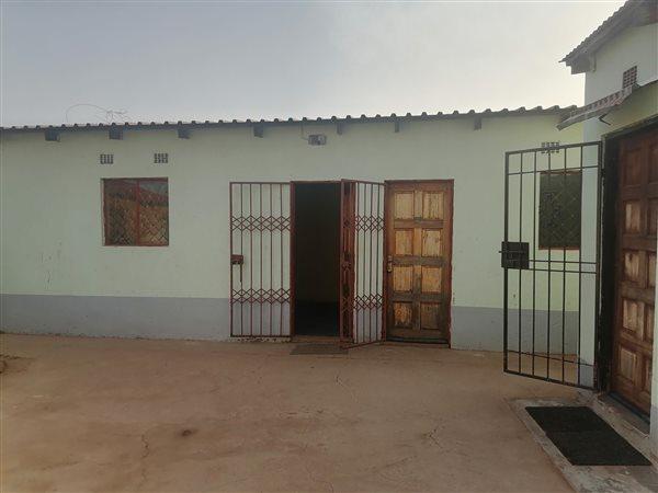 2 Bedroom Property for Sale in Orange Farm Gauteng