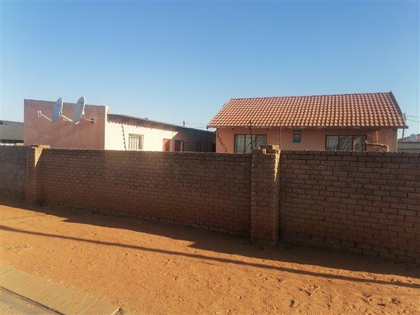 2 Bedroom Property for Sale in Protea Glen Gauteng