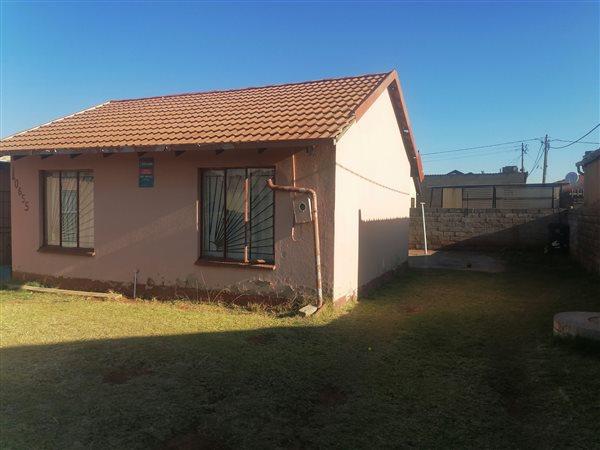 2 Bedroom Property for Sale in Protea Glen Gauteng