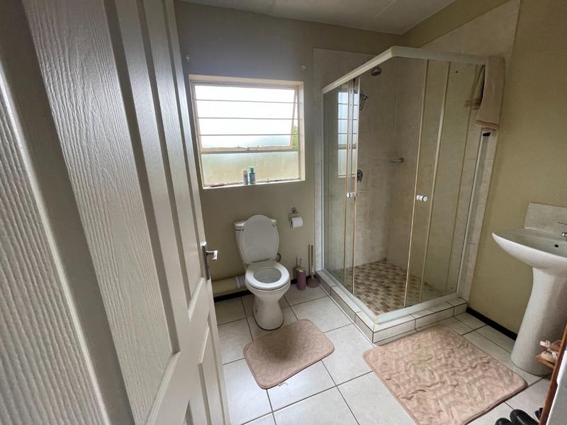 2 Bedroom Property for Sale in Honeydew Gauteng